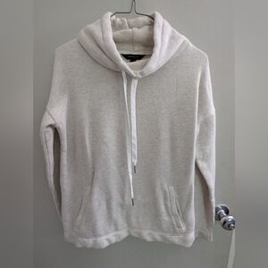 Banana Republic Men's Cream Hoodie Sweater